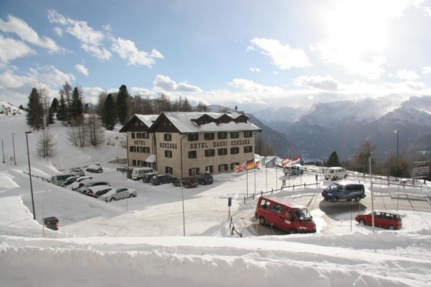 Hotel Gonzaga Canazei Passo Pordoi