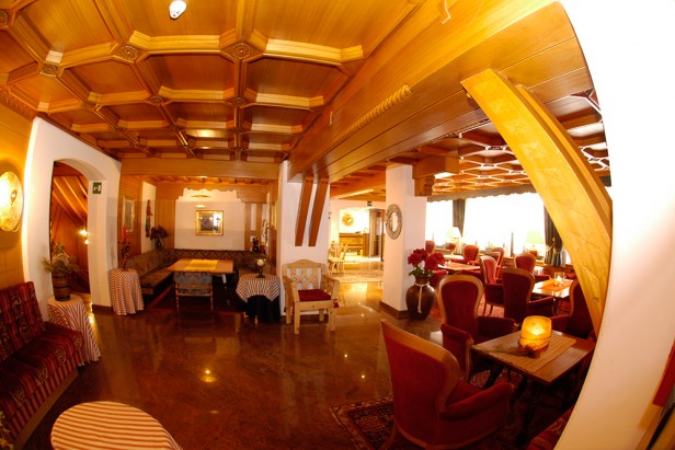 Hotel Meida - Sala