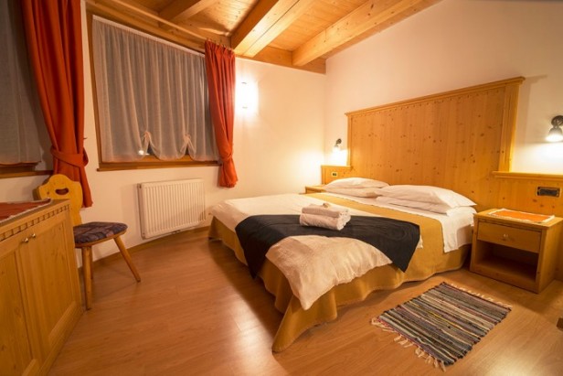 Hotel Lago Smeraldo - Fondo - Room